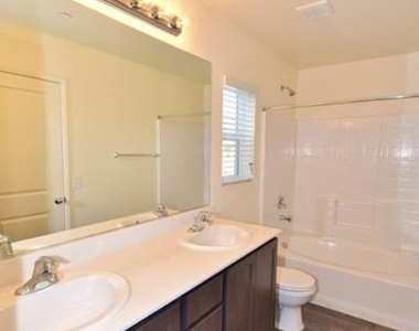 4135 Chamisa Cove Street - Photo Thumbnail 7