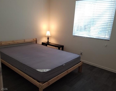 4135 Chamisa Cove Street - Photo Thumbnail 6