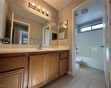 6084 Villa Trieste Court - Photo Thumbnail 25
