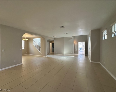 6084 Villa Trieste Court - Photo Thumbnail 2