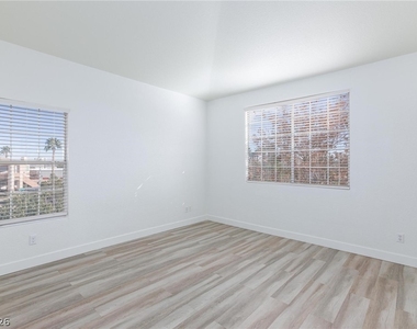7701 Himalayas Avenue - Photo Thumbnail 11