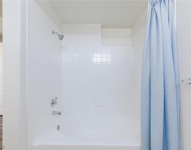 7701 Himalayas Avenue - Photo Thumbnail 15