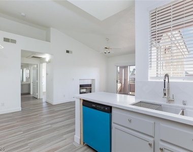 7701 Himalayas Avenue - Photo Thumbnail 8