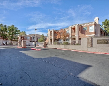 7701 Himalayas Avenue - Photo Thumbnail 20