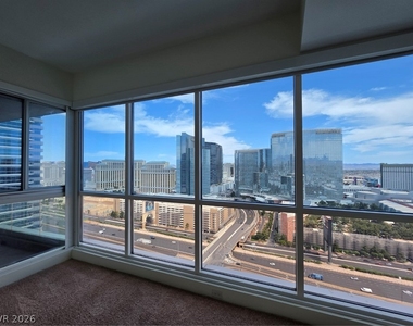 4525 Dean Martin Drive - Photo Thumbnail 41