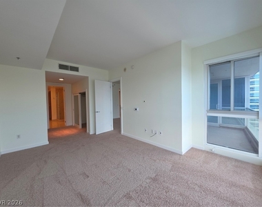 4525 Dean Martin Drive - Photo Thumbnail 39