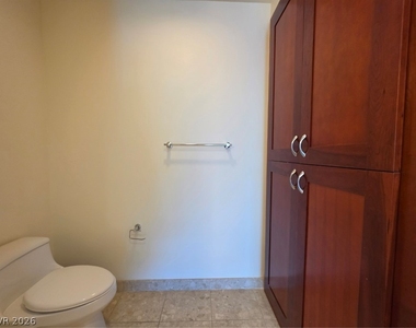4525 Dean Martin Drive - Photo Thumbnail 47