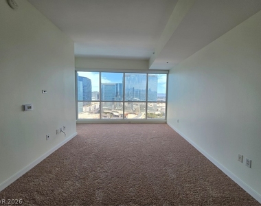 4525 Dean Martin Drive - Photo Thumbnail 42