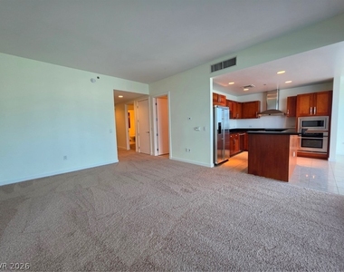 4525 Dean Martin Drive - Photo Thumbnail 4