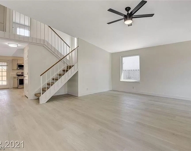 3554 El Camino Road - Photo Thumbnail 1