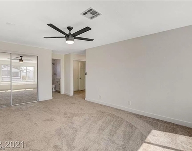 3554 El Camino Road - Photo Thumbnail 11