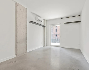 651 New York Avenue - Photo Thumbnail 4