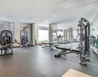 651 New York Avenue - Photo Thumbnail 8