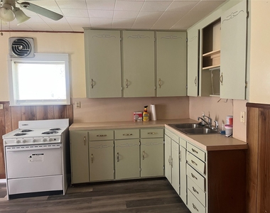 208 S Liberty Avenue - Photo Thumbnail 4