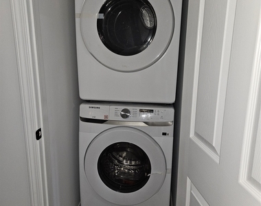 120 Henry Street - Photo Thumbnail 5