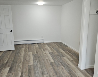 120 Henry Street - Photo Thumbnail 7