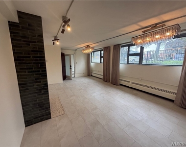 130 Linwood Avenue - Photo Thumbnail 1