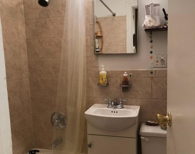 111 Saint Johns Place - Photo Thumbnail 10