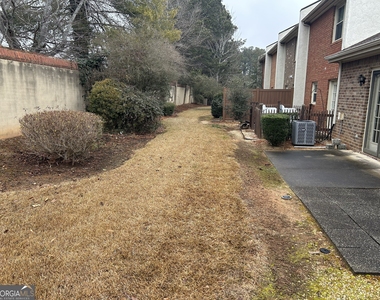 250 Cleveland Road - Photo Thumbnail 2