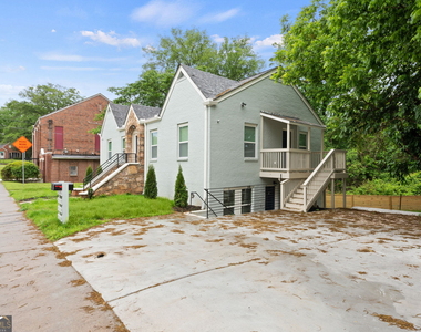 636 Francis Place Nw - Photo Thumbnail 1