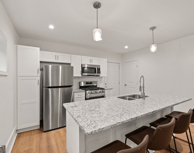 636 Francis Place Nw - Photo Thumbnail 12
