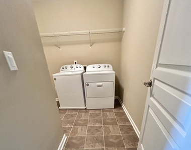 5957 Stow Drive - Photo Thumbnail 41