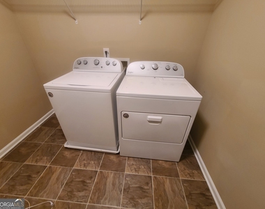 5957 Stow Drive - Photo Thumbnail 7