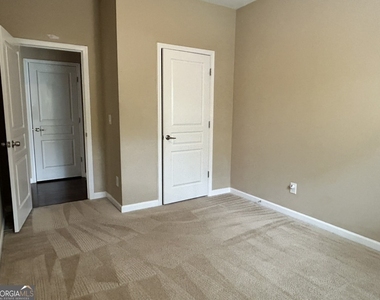 5957 Stow Drive - Photo Thumbnail 37