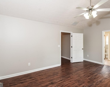 4049 Hill Station Court - Photo Thumbnail 6