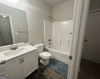 798 Gordon Street - Photo Thumbnail 23