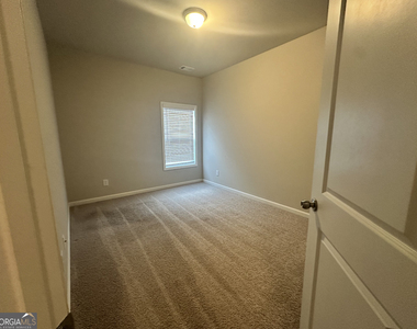 798 Gordon Street - Photo Thumbnail 21