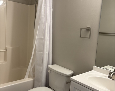 97 Lily Drive - Photo Thumbnail 13