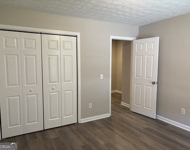 97 Lily Drive - Photo Thumbnail 11