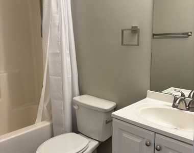97 Lily Drive - Photo Thumbnail 5