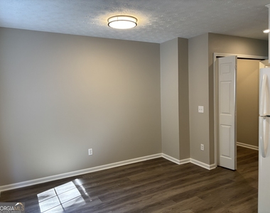 97 Lily Drive - Photo Thumbnail 9