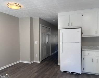 97 Lily Drive - Photo Thumbnail 8