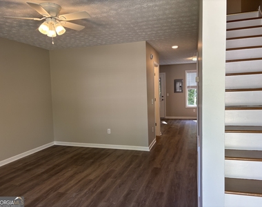 97 Lily Drive - Photo Thumbnail 1