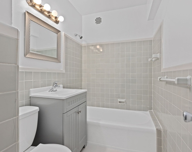 103-19 68th Rd - Photo Thumbnail 11