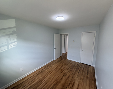 1685 Watson Avenue - Photo Thumbnail 3