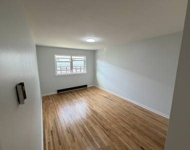 1685 Watson Avenue - Photo Thumbnail 6