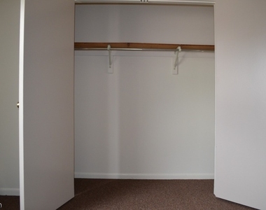 50 Cook Ave - Photo Thumbnail 7