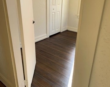 11 Hillside Terrace - Photo Thumbnail 4
