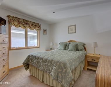 900 Ocean Avenue - Photo Thumbnail 31
