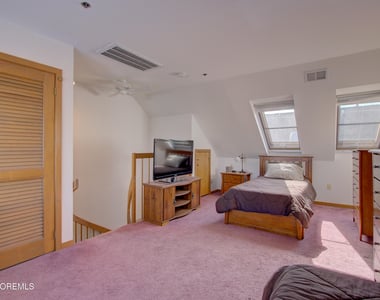 900 Ocean Avenue - Photo Thumbnail 37