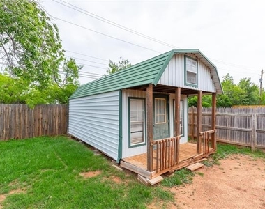 3902 Karen Drive - Photo Thumbnail 26