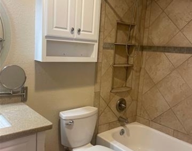 3902 Karen Drive - Photo Thumbnail 8