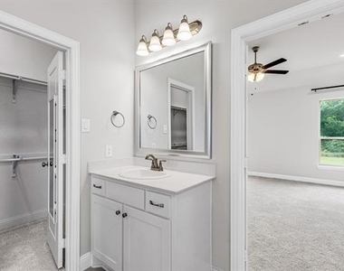 4919 Elizabeth Way - Photo Thumbnail 37