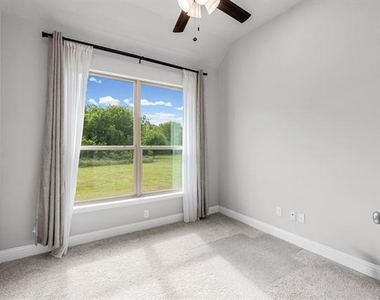 4919 Elizabeth Way - Photo Thumbnail 31