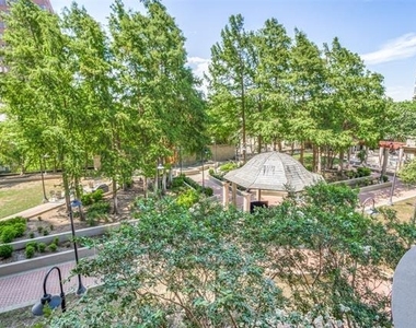 3401 Lee Parkway - Photo Thumbnail 15