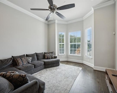 2268 Alterbrook Lane - Photo Thumbnail 12